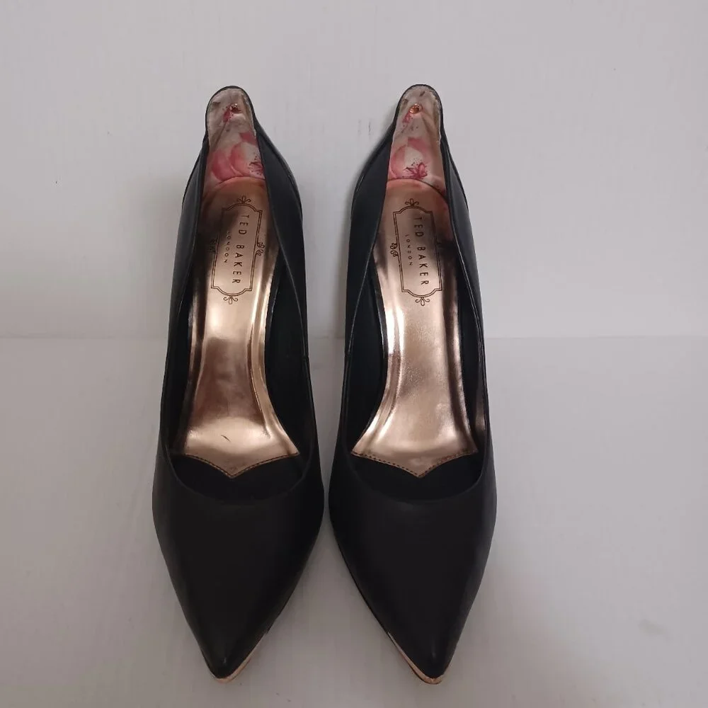 TED BAKER LONDON MELISSA ROSE GOLD TRIM HEELS size 39